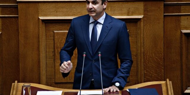 ΝΔ: Εκτός κόμματος όσοι πρώην βουλευτές επιμείνουν για τα αναδρομικά