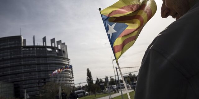 Μοσκοβισί: Η ανεξάρτητη Καταλονία δεν θα είναι μέλος της ΕΕ