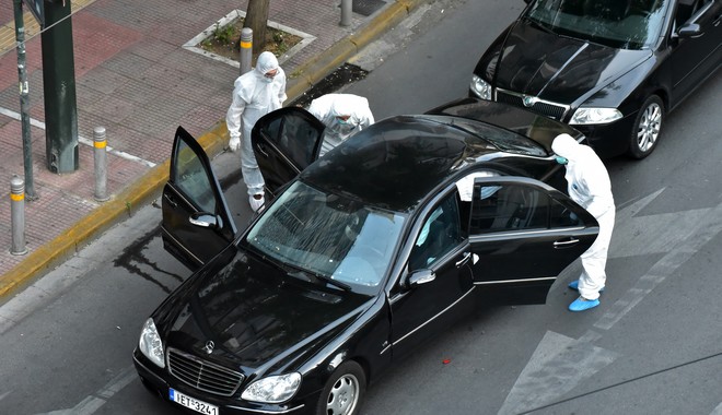 Τρομοδέματα: Η πλαστή ταυτότητα που συνδέει τον 29χρονο με την Πόλα Ρούπα