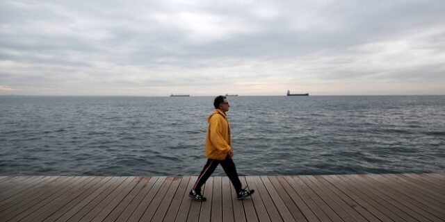 Δύο ώρες περπάτημα την εβδομάδα μειώνουν τον κίνδυνο πρόωρου θανάτου
