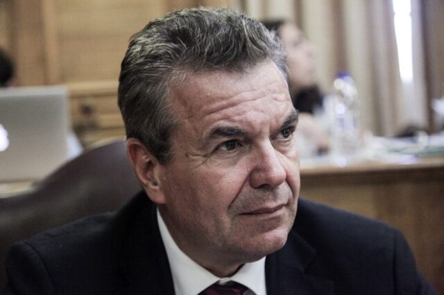 Πετρόπουλος: Στόχος της κυβέρνησης η μείωση των ασφαλιστικών εισφορών