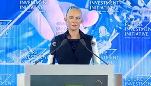 Παγκόσμια πρωτοτυπία: Η Σ. Αραβία έδωσε υπηκοότητα σε ρομπότ