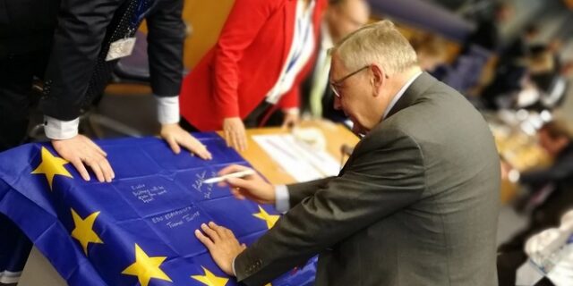 To δώρο του Eurogroup στο Σόιμπλε