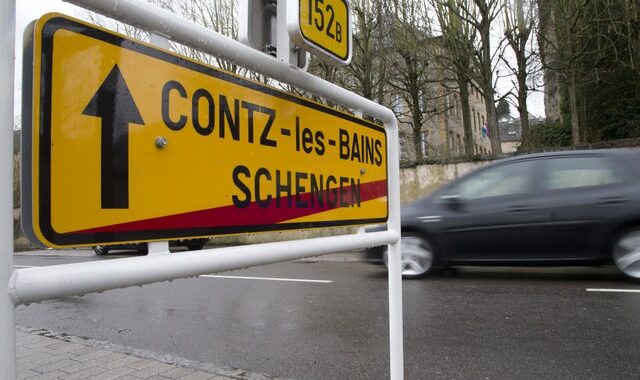 DW: Έκτακτοι συνοριακοί έλεγχοι στη Σένγκεν για 3 χρόνια;
