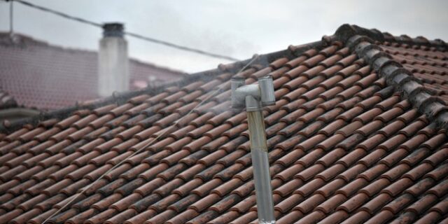 Πτώση θερμοκρασίας και σποραδικές βροχές