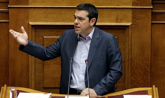 LIVE ΕΙΚΟΝΑ: Τσίπρας: Το ‘ταβάνι’ μας για τα F-16 είναι 1,1 δισ. ευρώ