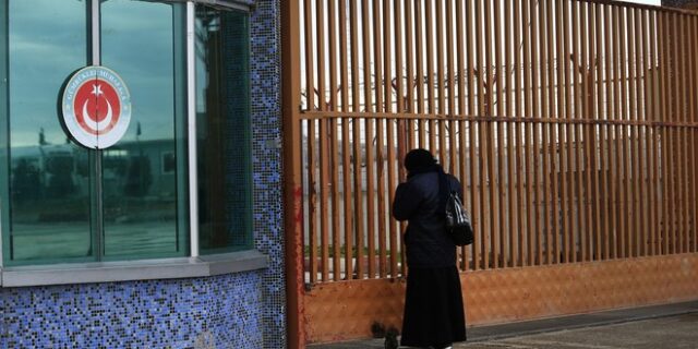 Τουρκία: Σε καθεστώς ‘μαύρης εργασίας’ 1 στις 2 γυναίκες εργαζόμενες