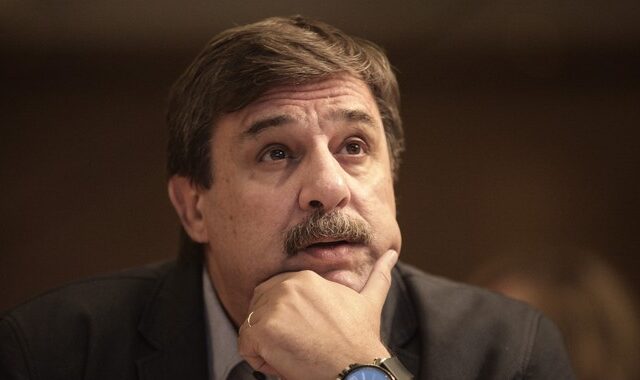 Επιστολή Ξανθού για την απόσυρση από τη ‘Roche’ αντικαρκινικού φαρμάκου