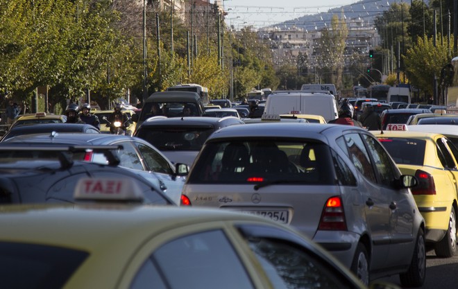 Κυκλοφορία: Αυξημένη η κίνηση στους δρόμους της Αθήνας