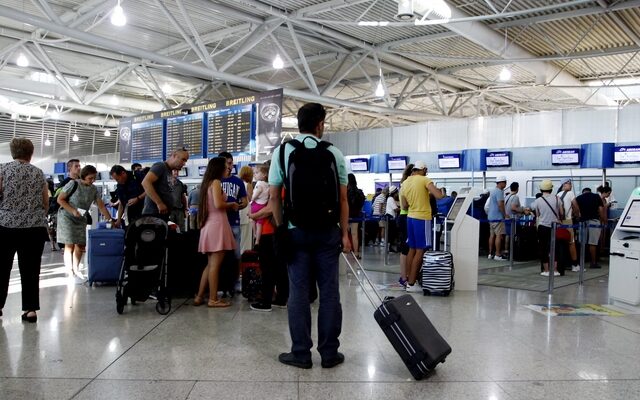 Σχεδόν 10% αυξήθηκε η αεροπορική κίνηση στο πρώτο δεκάμηνο