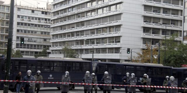 Επί ποδός 5.000 αστυνομικοί για τις εκδηλώσεις του Πολυτεχνείου