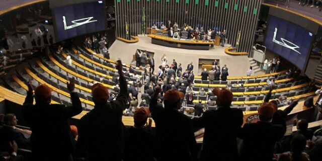 Βραζιλία: Υπουργοί που εμφανίζονται στα Paradise Papers αρνούνται οποιαδήποτε εμπλοκή τους
