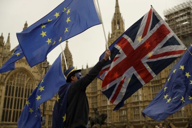 Brexit: Το Λονδίνο αμφισβητεί τις πληροφορίες για συμφωνία με την ΕΕ για το ‘λογαριασμό’