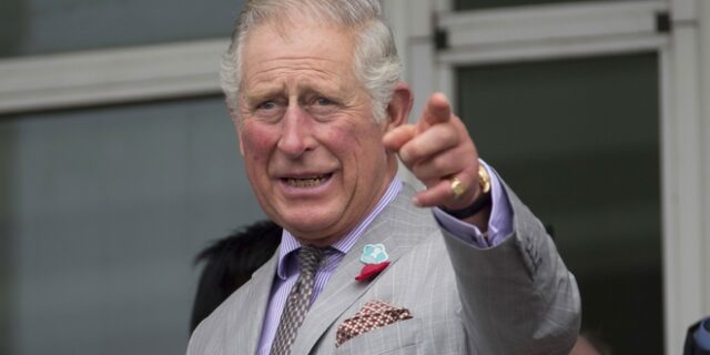 Βρετανία: Αντιδράσεις από τις αποκαλύψεις των Paradise Papers για τον Κάρολο