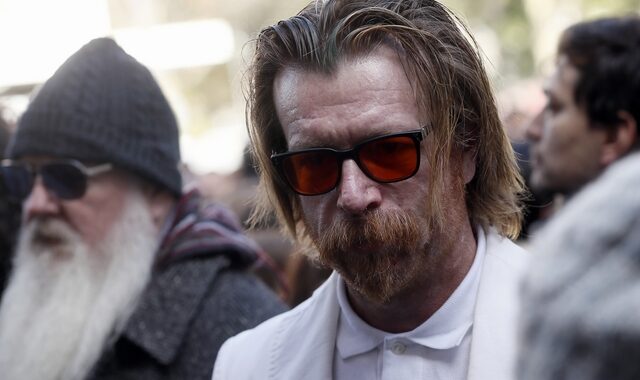 Eagles of Death Metal: Επιστρέφουν με συναυλία έκπληξη δύο χρόνια μετά τη σφαγή στο Μπατακλάν