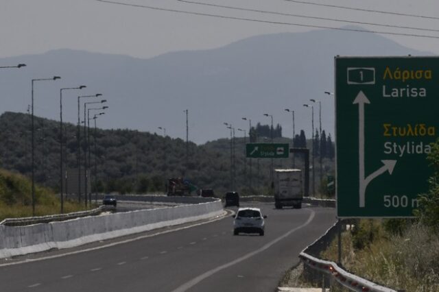 Έκλεισε η Εθνική Οδός Θεσσαλονίκης-Αθηνών – Από παρακαμπτήρια η κυκλοφορία