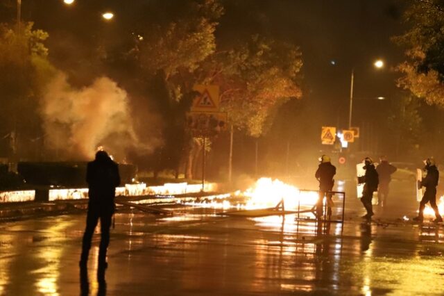 Συλλήψεις και προσαγωγές και σε Θεσσαλονίκη – Πάτρα μετά τις εκδηλώσεις για το Πολυτεχνείο