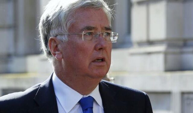 Βρετανία: Παραιτήθηκε ο υπουργός Άμυνας έπειτα από καταγγελίες για σεξουαλική παρενόχληση