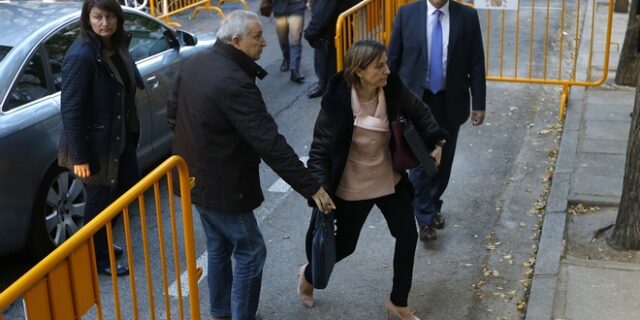 Καταλονία: Στο δικαστήριο σήμερα έξι αυτονομιστές πολιτικοί