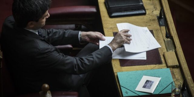 Προϋπολογισμός υπερπλεονασμάτων και ανάκαμψη το 2018