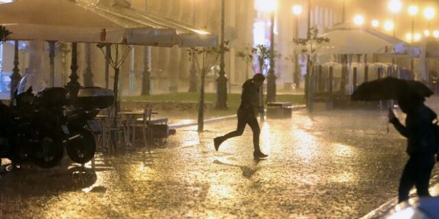 Έρχεται κακοκαιρία – Καταιγίδες και χαλάζι τις επόμενες ώρες