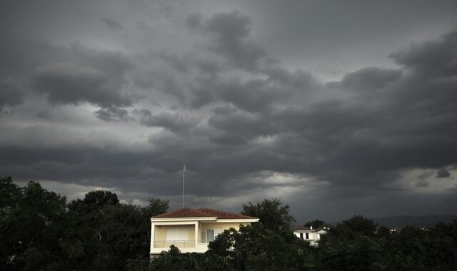 Έκτακτο δελτίο επιδείνωσης καιρού: Πού θα εκδηλωθούν βροχές και καταιγίδες