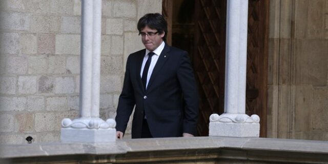 Πουτζντεμόν προς ΕΕ: Θα συνεχίσετε να βοηθάτε τον Ραχόι σε αυτό το πραξικόπημα;