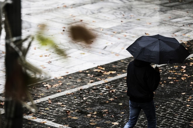 Έκτακτο δελτίο από την ΕΜΥ: Έρχονται καταιγίδες, χαλάζι και ισχυροί άνεμοι