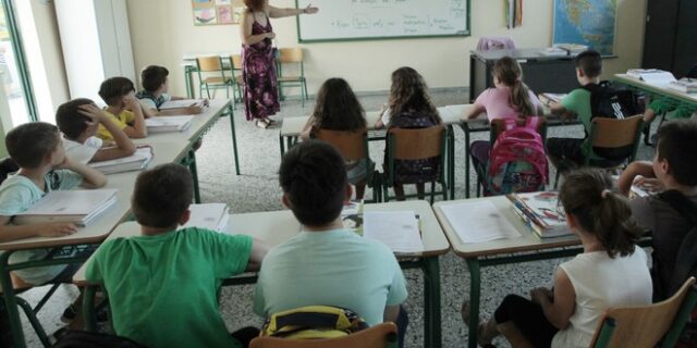 Ξεκινούν τα μαθήματα κολύμβησης στα δημοτικά