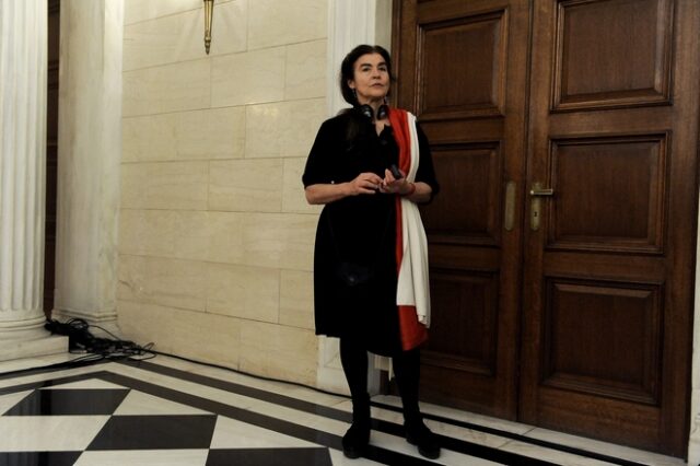 Όταν η Κονιόρδου αγνοεί όσα συμφώνησε με τον Τσίπρα