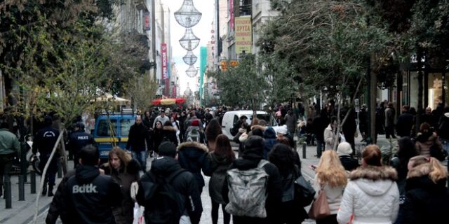 Κοινωνικό μέρισμα: Πάνω από 1 εκατ. αιτήσεις σε 48 ώρες