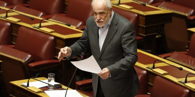 Οι επόμενες εκλογές θα είναι ‘ντέρμπι για τρεις’ δηλώνει ο Κουτσούκος της ΔΗ.ΣΥ
