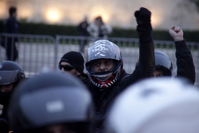 Βίντεο: Κομβόι με γουρούνες για τον νέο ΚΟΚ