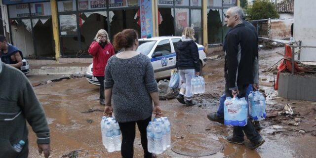 Κανένας μόνος- Κανένας αβοήθητος: Πού μπορείτε να προσφέρετε τρόφιμα για τους πληγέντες της Δυτικής Αττικής