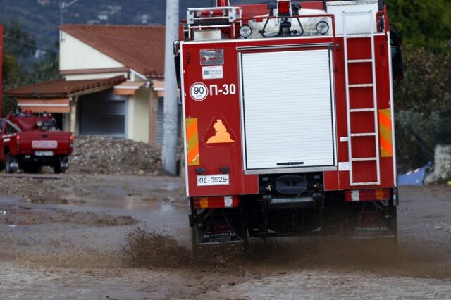 Κεντρική Μακεδονία: Πάνω από 400 κλήσεις στην Πυροσβεστική – Επί 5 ώρες έμεινε κλειστή η Εθνική Οδός