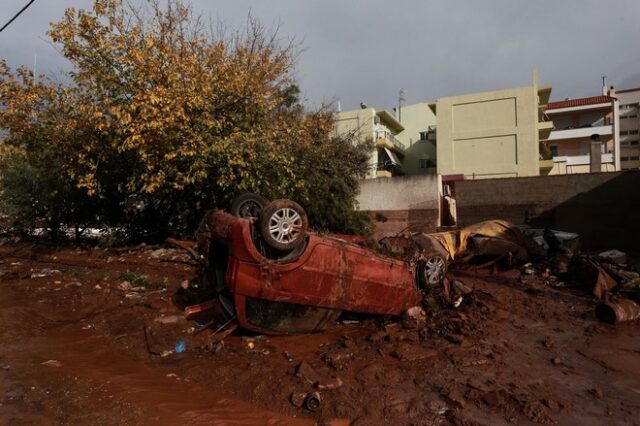 Δόθηκαν τα πρώτα επιδόματα στους πλημμυροπαθείς της δυτικής Αττικής