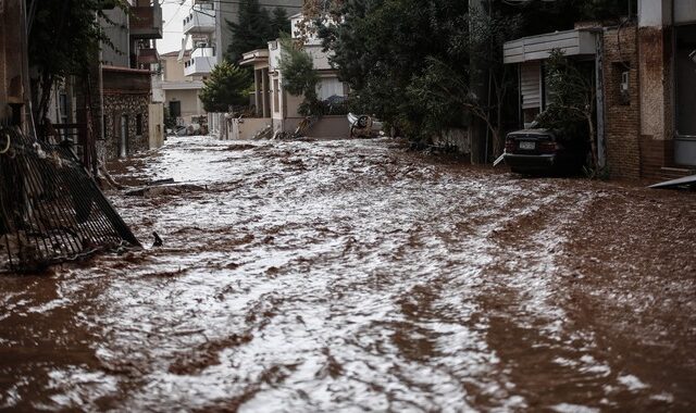 Εφιάλτης δίχως τέλος στη Μάνδρα: Σε επιφυλακή οι αρχές για νέες πλημμύρες