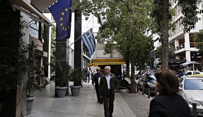 Νέες επικουρικές: Ποιοι ασφαλισμένοι μπαίνουν στην πρώτη πληρωμή