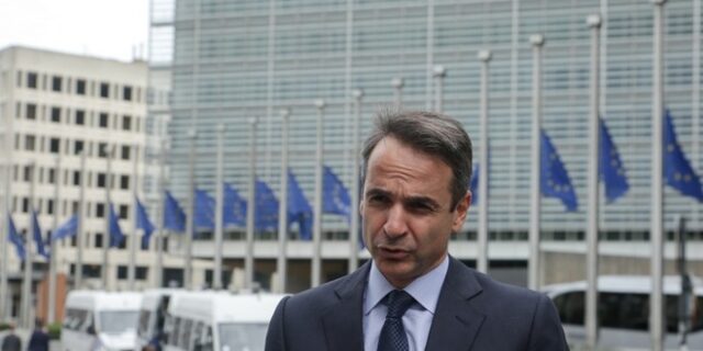 Το ενδιαφέρον ραντεβού Μητσοτάκη- Ντομπρόβσκις