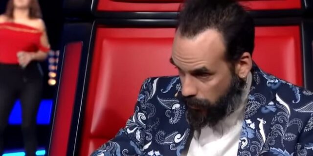 The Voice:  ‘Ξενέρωσε’ όταν γύρισε μόνο ο Μουζουράκης
