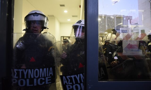 Τα χθεσινά δακρυγόνα ματαιώνουν σημερινές δίκες στο Ειρηνοδικείο