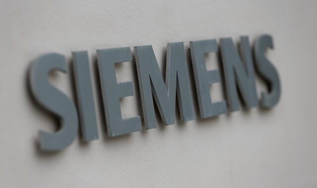 Siemens: Απολογίες χωρίς Χριστοφοράκο