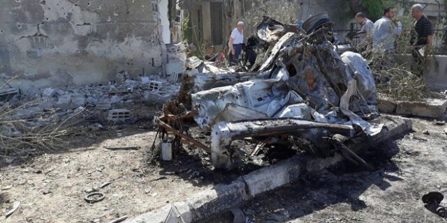 Συρία: Τουλάχιστον 26 νεκροί από έκρηξη παγιδευμένου οχήματος σε καταυλισμό εκτοπισμένων