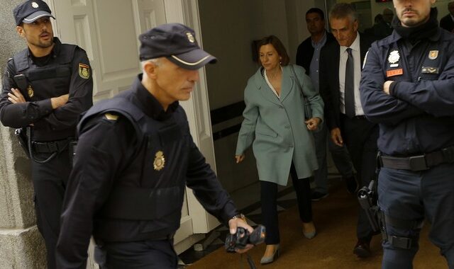 Ισπανία: Αναβλήθηκε η ακρόαση των Καταλανών βουλευτών στο Ανώτατο Δικαστήριο