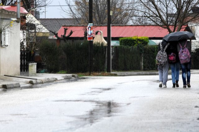 Ποια σχολεία θα είναι κλειστά την Παρασκευή σε Αθήνα και Πειραιά