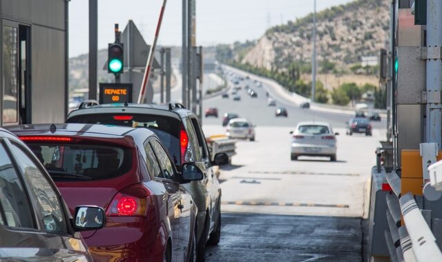 Μικρές αλλαγές στα διόδια και του Αυτοκινητόδρομου Αιγαίου