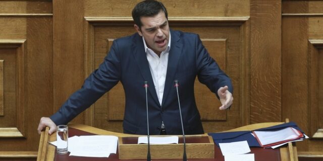 Σφυροκόπημα και εξηγήσεις