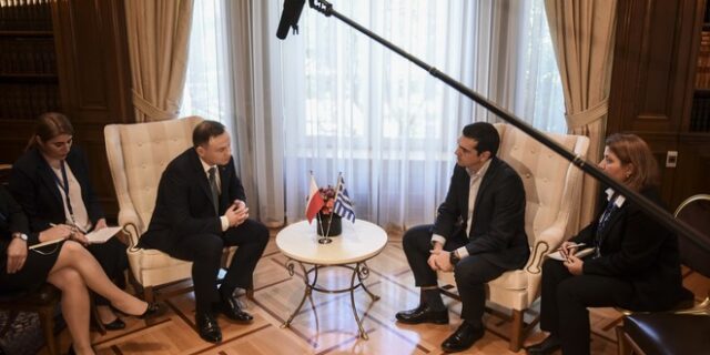 Για τη Via Carpathia συζήτησαν ο Πολωνός Πρόεδρος με τον Τσίπρα