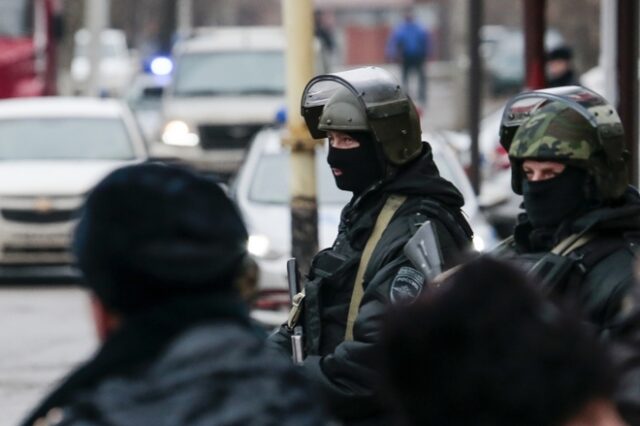 Ουκρανία: Δύο νεκροί από εκρήξεις χειροβομβίδων σε δικαστήριο