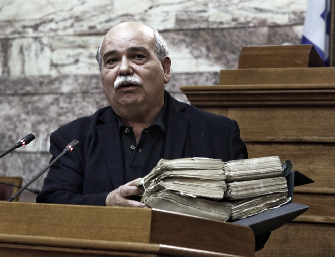 Βούτσης: Θα αποκατασταθούν όλα τα αρχεία της χούντας που εντοπίστηκαν στη Βουλή